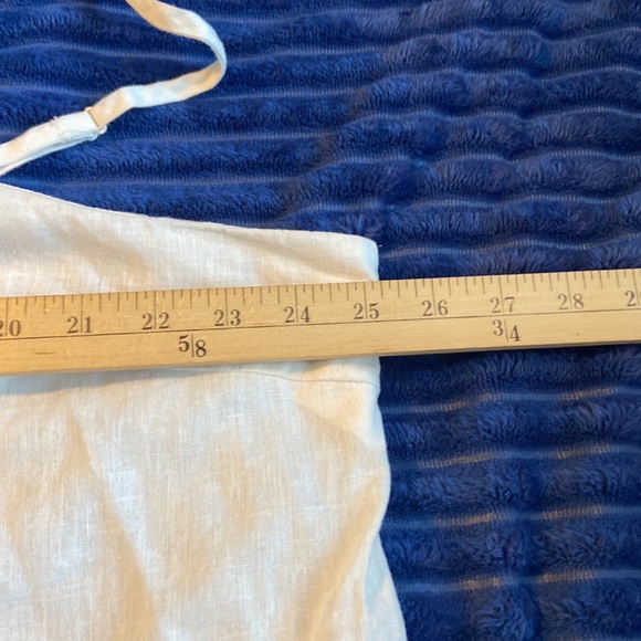 Old Navy Spaghetti Strapped Button Front - Picture 5 of 10